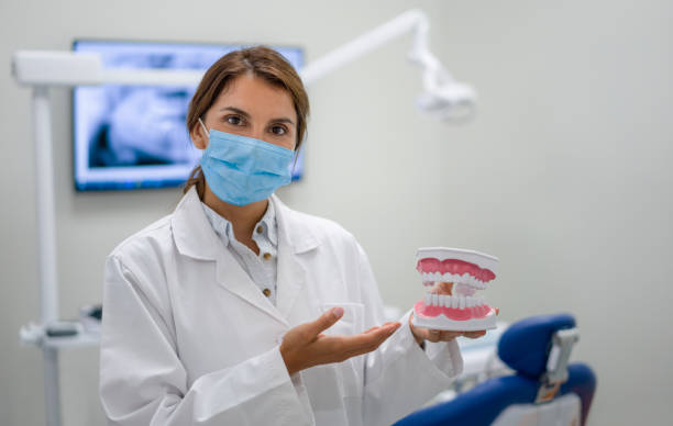 Best Emergency Dentist for Knocked-Out Tooth in Kingstree, SC